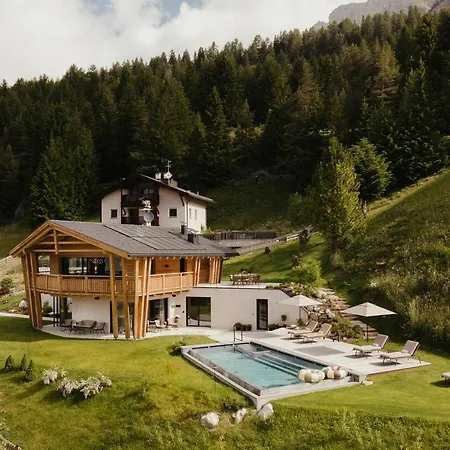 Luxury Spa Chalet Lum D'Or-3